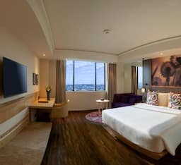 Deluxe Room - 1 Double Bed 31SQM Free WiFi